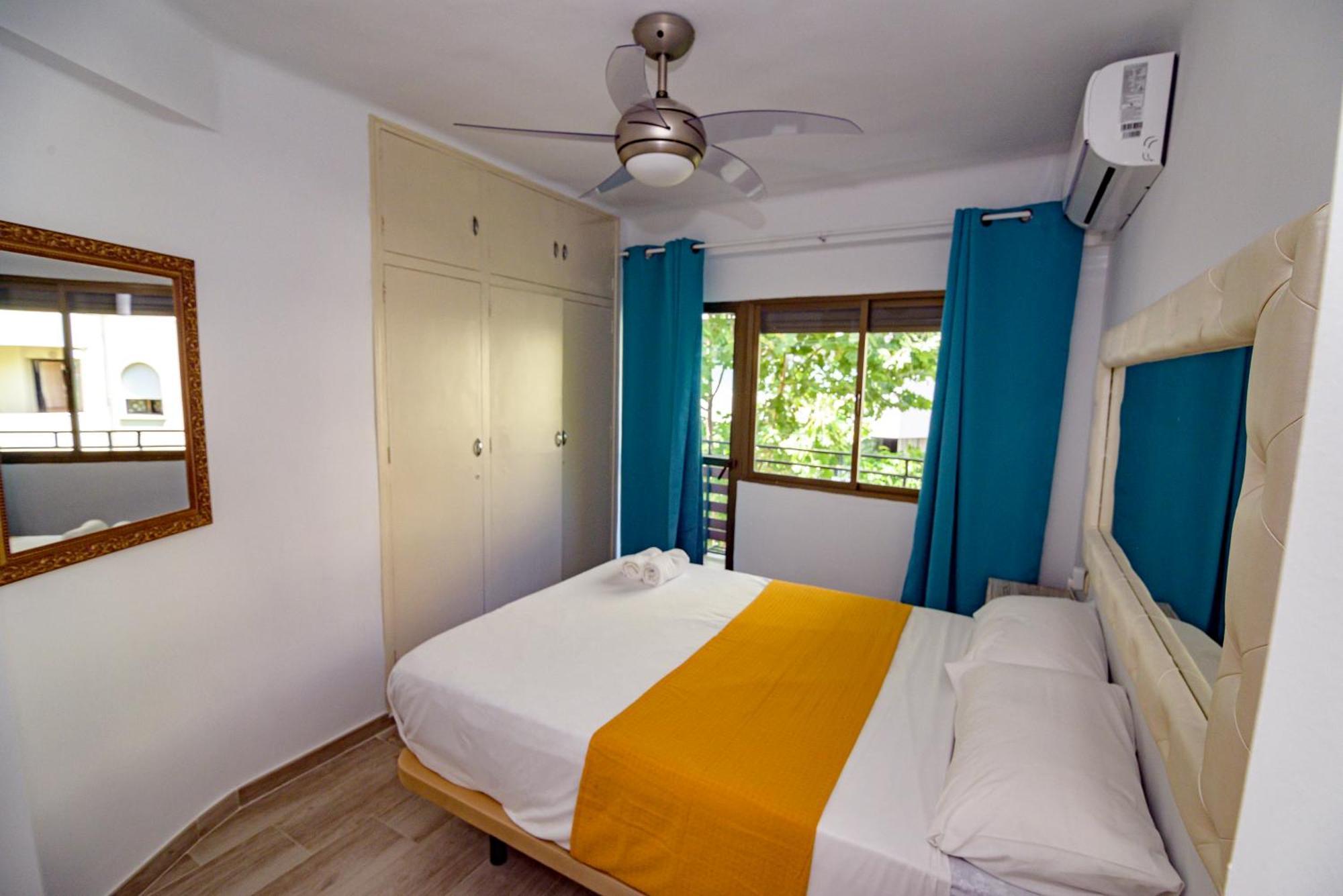 Marbella Playa Apartamento ภายนอก รูปภาพ